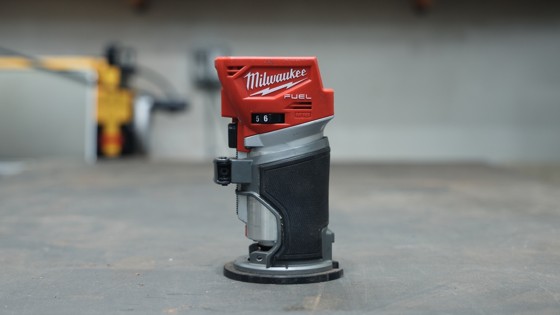 Milwaukee 2723-20 cordless router review