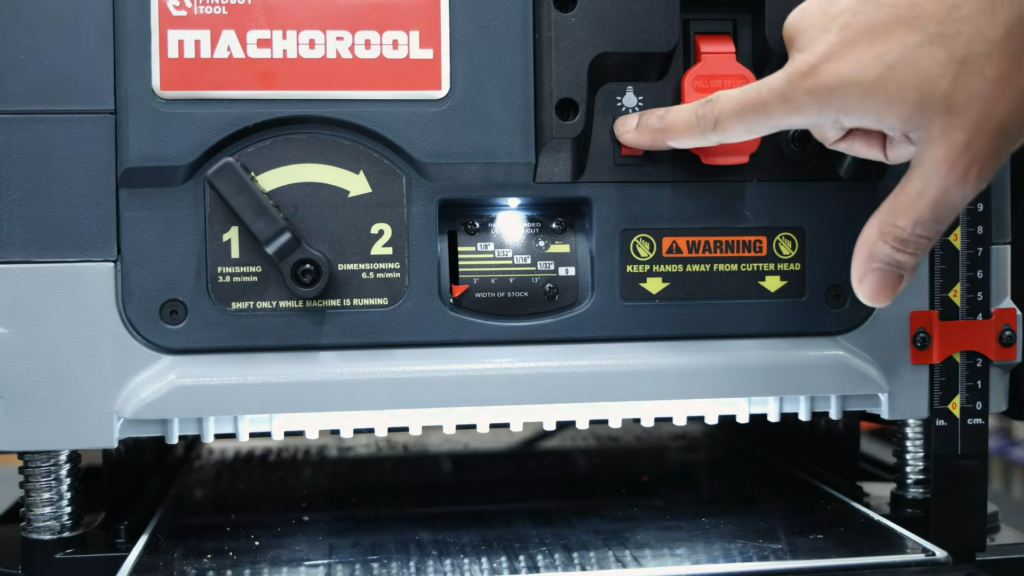 LED work light on the FindBuyTool FB132H planer